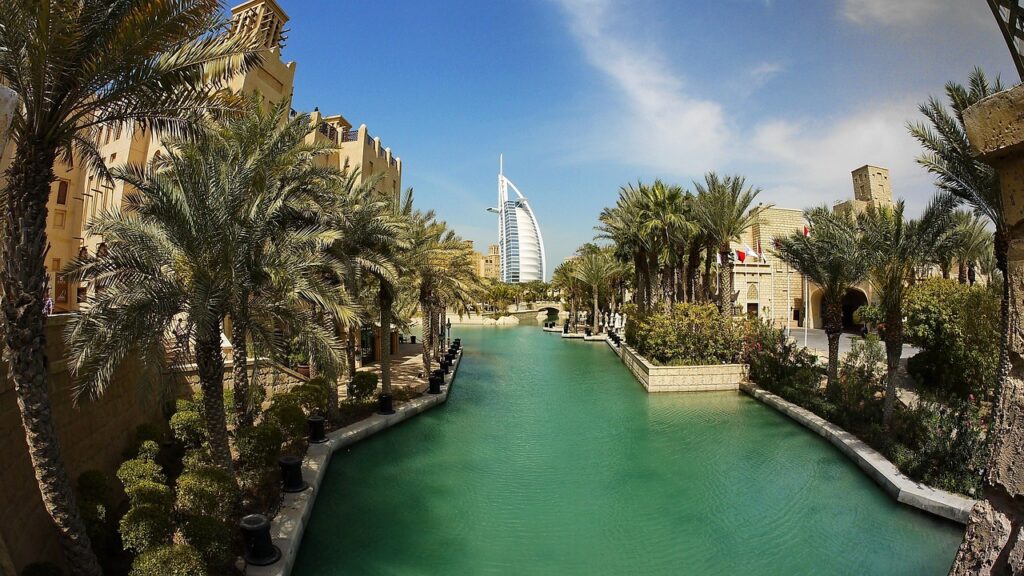 Luxury Palm Transport in Dubai